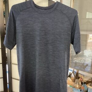 Lululemon Metal Vent Tech Heather Navy Men’s Size XS